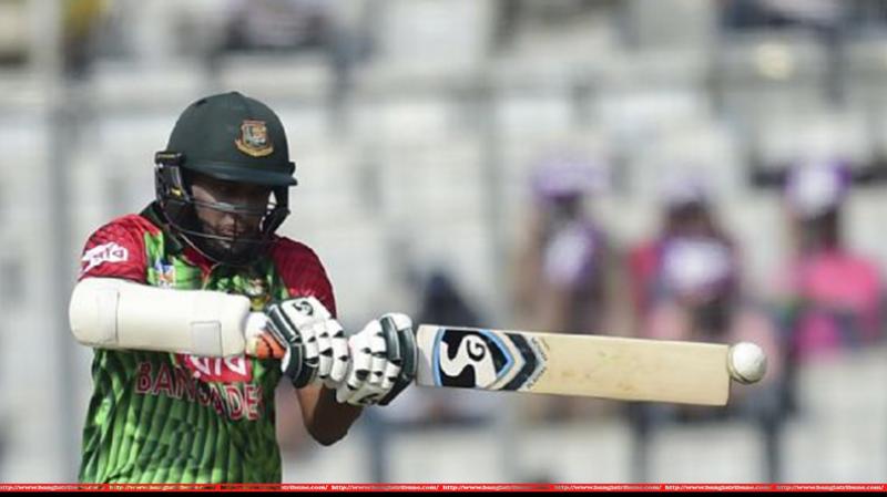 Shakib Al Hasan lines up for a pull (Photo: AFP)