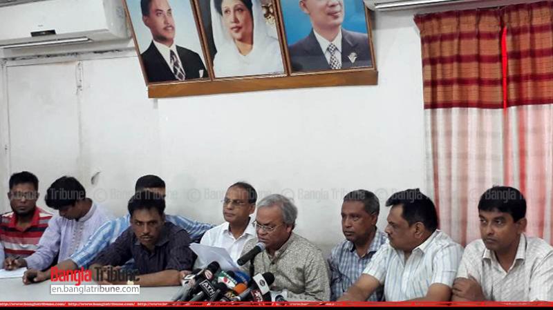 BNP leader Ruhul Kabir Rizvi briefs the media bred at the party’s headquarters on Tuesday (May 15).