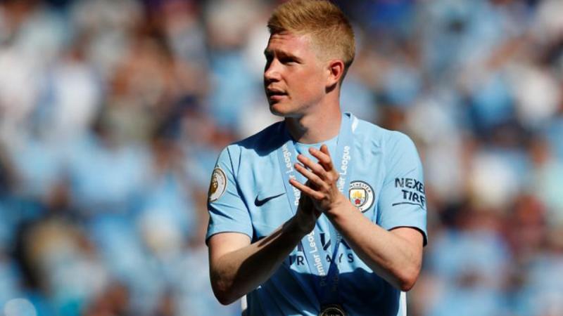Manchester City`s Kevin De Bruyne applauds fans after winning the Premier League title on May 6, 2018. REUTERS