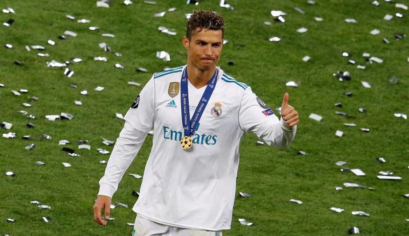 The transfer fee was not disclosed but Spanish media said Ronaldo had signed a four-year deal and had cost Juventus 105 million euros ($123.24 million). REUTERS/file photo