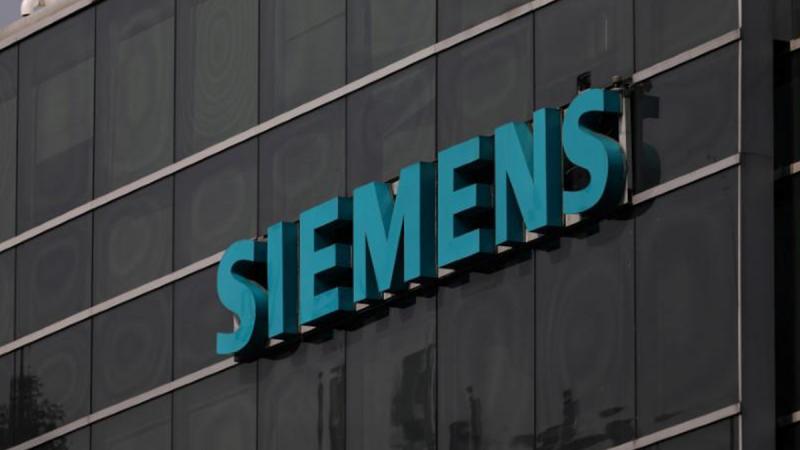 Siemens. REUTERS FILE PHOTO