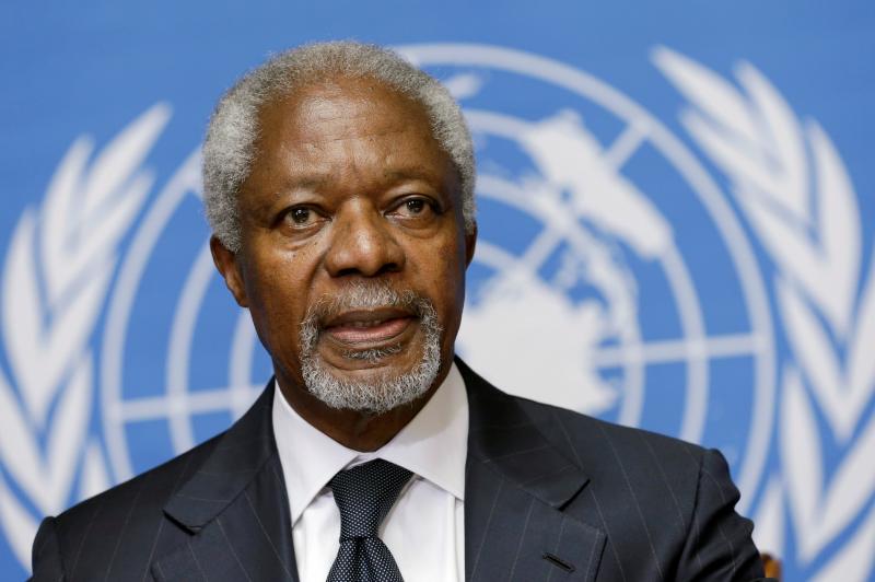 FILE PHOTO: UN-Arab League mediator Kofi Annan addresses a news conference at the United Nations in Geneva August 2, 2012. REUTERS