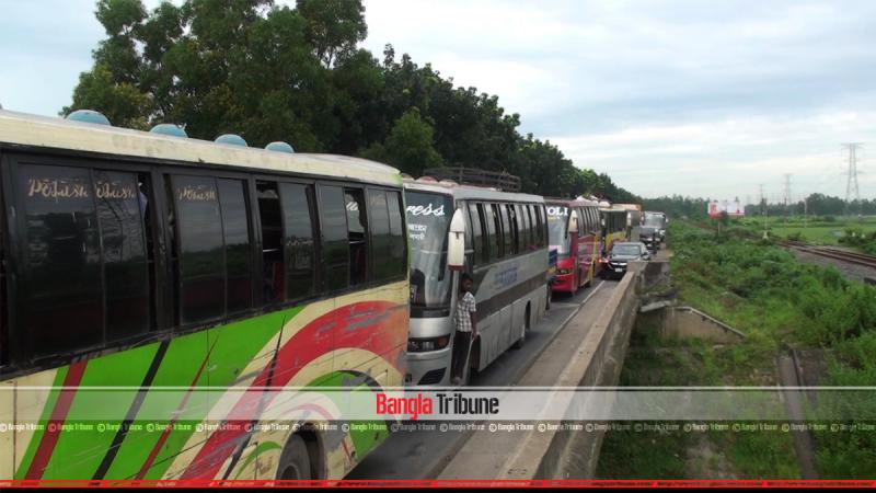 Traffic Congestion on Dhaka-Tangail Highway