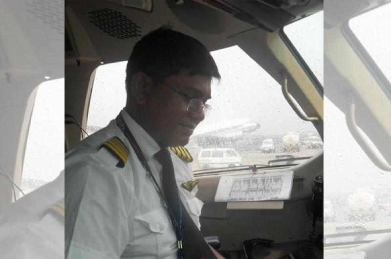 Pilot Abid Sultan.