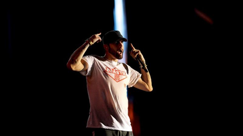 Eminem performs on the third day of the Firefly Music Festival in Dover, Delaware U.S., June 17, 2018. REUTERS/FILE PHOTO