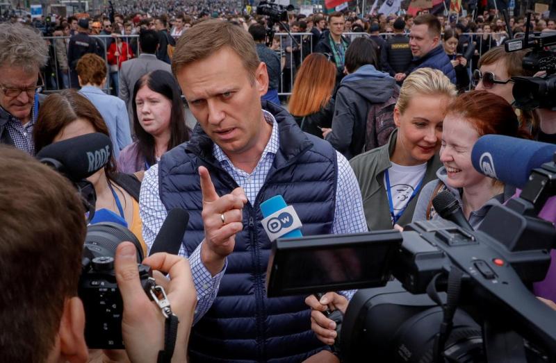 Russian opposition leader Alexei Navalny attends a rally in protest against court decision to block the Telegram messenger because it violated Russian regulations, in Moscow, Russia, April 30, 2018. REUTERS/FILE PHOTO