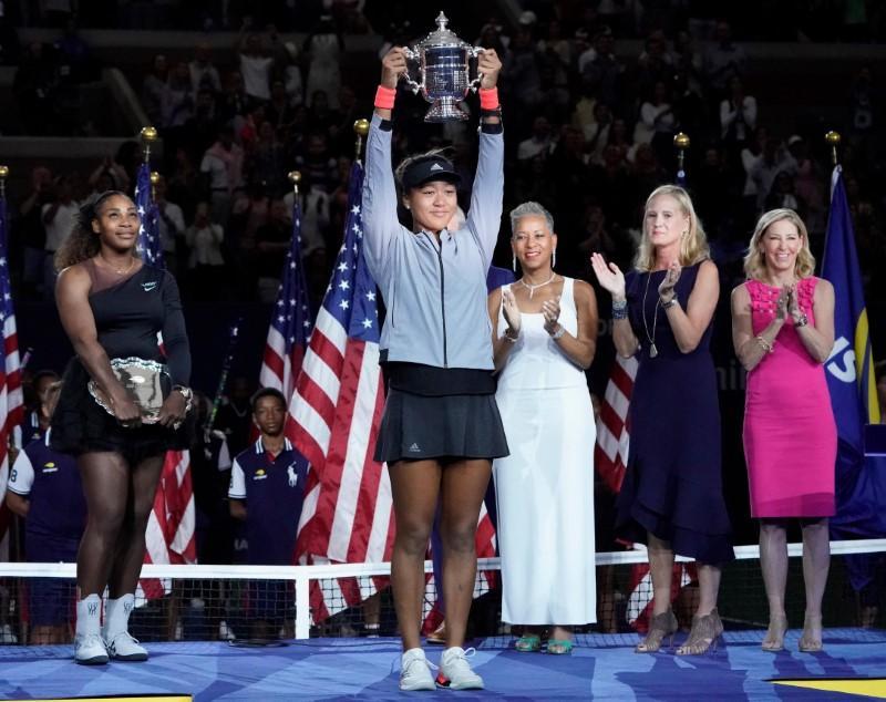Naomi Osaka of Japan holds the US Open trophy after beating Serena Williams of the USA in the women’s final on day thirteen of the 2018 U.S. Open tennis tournament at USTA Billie Jean King National Tennis Center at New York, NY, USA on Sept 8, 2018. Reuters/Robert Deutsch-USA TODAY Sports