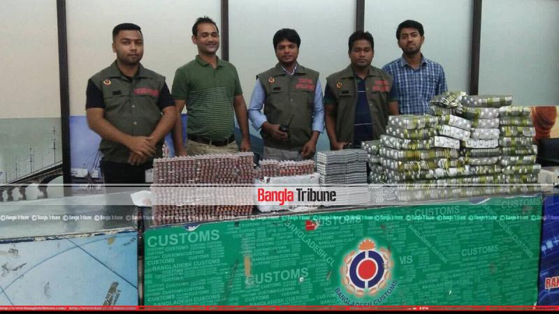 Unlicensed medicines seized at Dhaka airport, one held.
