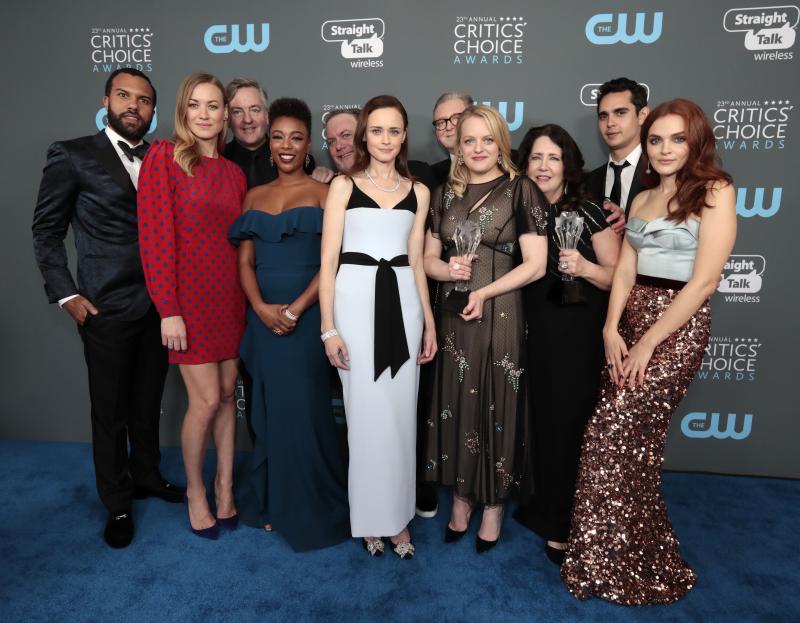23rd Critics` Choice Awards – Photo Room – Santa Monica, California, U.S., 11/01/2018 – The cast of `The Handmaid`s Tale` poses with their award for Best Drama Series. REUTERS FILE PHOTO