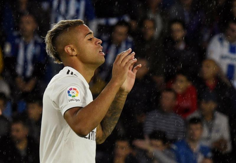 Real Madrid`s Mariano reacts during the match against Deportivo Alaves at Estadio Mendizorroza, Vitoria-Gasteiz, Spain on Oct 6, 2018. REUTERS