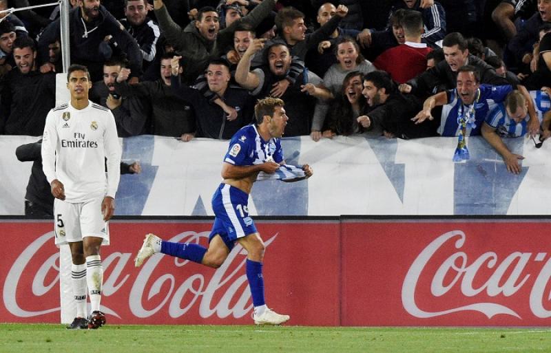 Alaves` Manu Garcia celebrates scoring their first goal against Real Madrid at Estadio Mendizorroza, Vitoria-Gasteiz, Spain on Oct 6, 2018. REUTERS