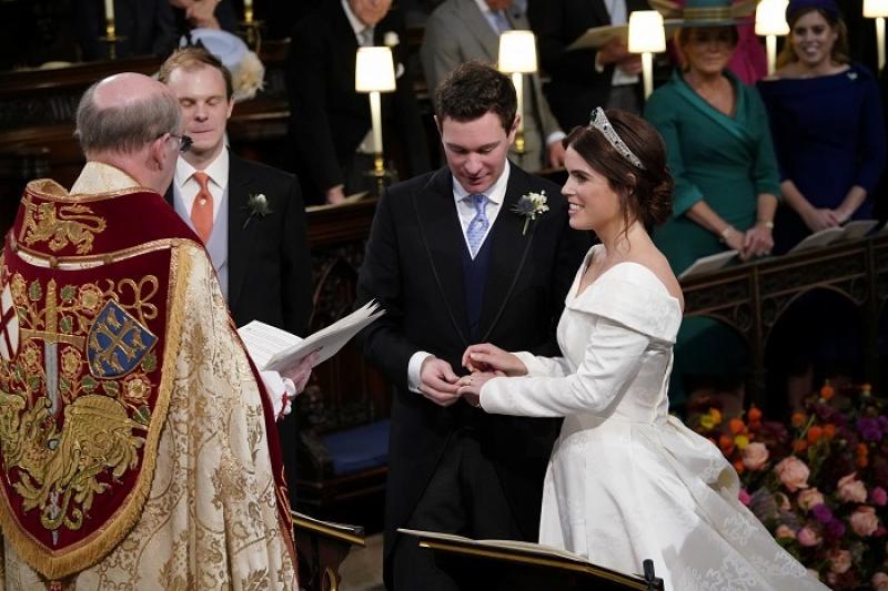 Princess Eugenie and Jack Brooksbank during their wedding ceremony at St George`s Chapel in Windsor Castle, Windsor, Britain, October 12, 2018. Danny Lawson/Pool via REUTERS