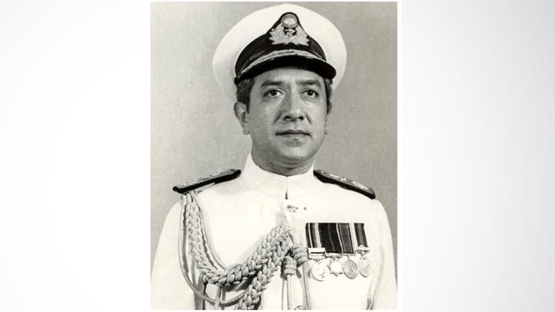 Former Navy chief Real Admiral MH Khan dies