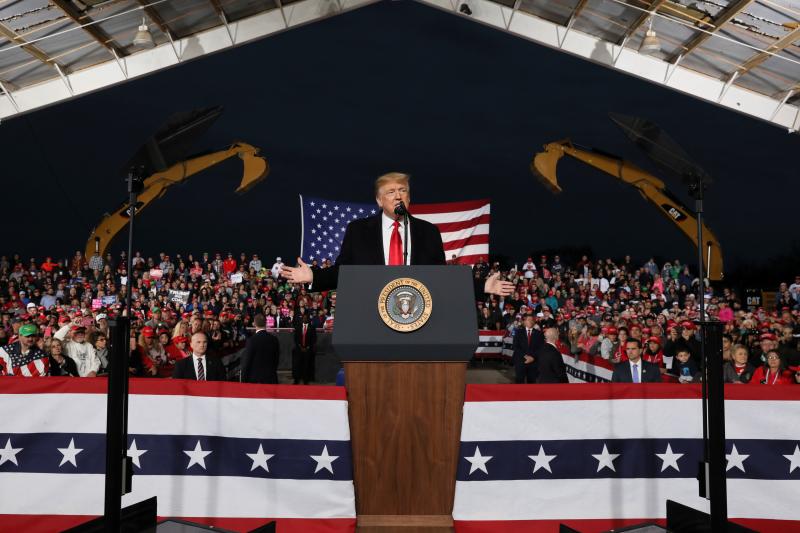 US President Donald Trump speaks during a campaign rally with supporters at the Warren County Fairgrounds in Lebanon, Ohio, U.S., October 12, 2018. REUTERS