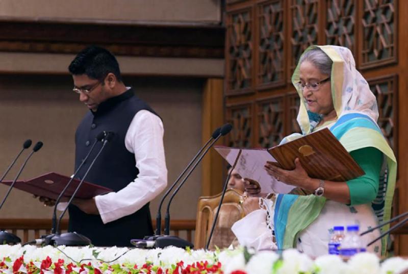 Prime Minister Sheikh Hasina administered the oath of Barishal mayor Serniabat Sadiq Abdullah while the councilors took oath from Minister for LGRD and Cooperatives Khandker Mosharraf Hossain at a function at PMO in the capital on Monday (Oct 22).