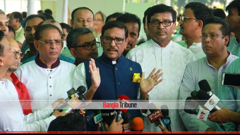 Road, Transport and Bridges Minister Obaidul Quader was at painting exhibition arranged to honour Prime Minister, Sheikh Hasina at capital`s Suhrawardy Udyan on Friday (July 20, 2018). BANGLATRIBUNE/Sazzad Hossain