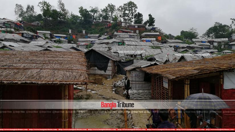 Rain brings woes for Rohingyas; crisis of fresh water reported.
