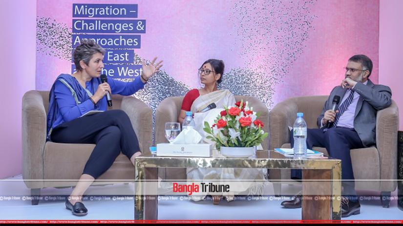 Ines Pohl, chief editor of Germany’s public international broadcaster, Deutsche Welle (DW) (left) Debarati Guha, head of DW Asia Programme, and journalist Toufique Imrose Khalidi (right) speaks at discussion ‘Migration — Challenges and Approaches in the East and the West’ in Dhaka on Saturday (Oct 13).