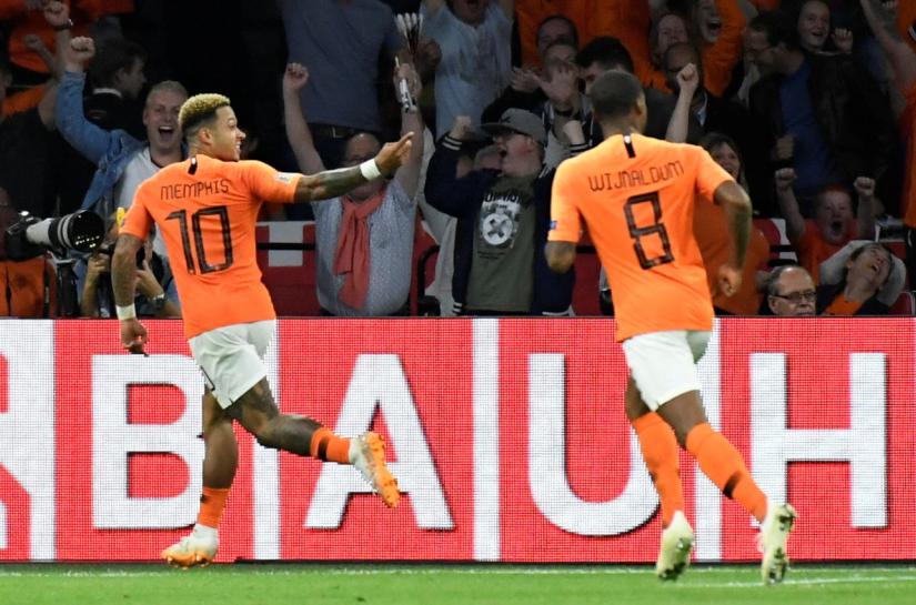 Depay shines as Netherlands thump Germany to heap pressure on Loew.REUTERS