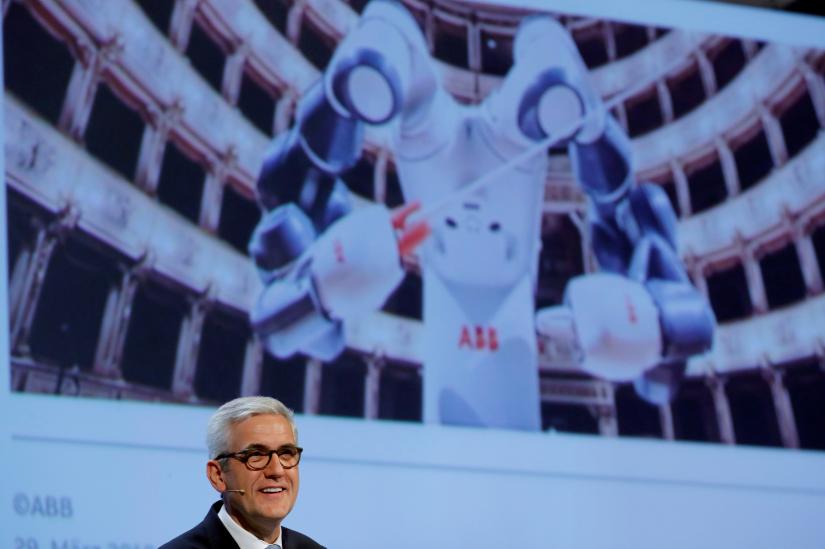 Chief Executive Ulrich Spiesshofer of Swiss power technology and automation group ABB gestures as he addresses the company`s annual shareholder meeting in Zurich, Switzerland, March 29, 2018. REUTERS/file photo