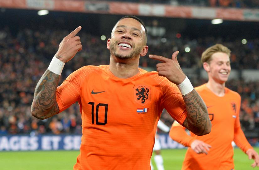 Netherlands` Memphis Depay celebrates scoring their second goal. UEFA Nations League - Netherlands v France - De Kuip, Rotterdam, Netherlands - Nov 16, 2018. REUTERS