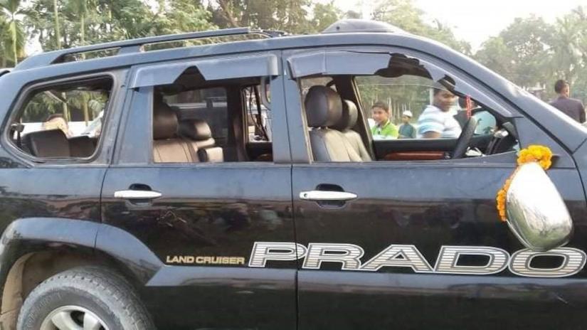 BNP’s Shah Moazzem’s car attacked in Munshiganj