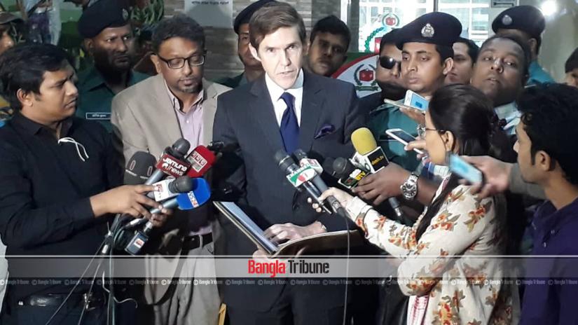 US Ambassador in Dhaka Earl Robert Miller speaks to media after emerging from a meeting with Chief Election Commission (CEC) KM Nurul Huda in Dhaka on Tuesday (Dec 11).