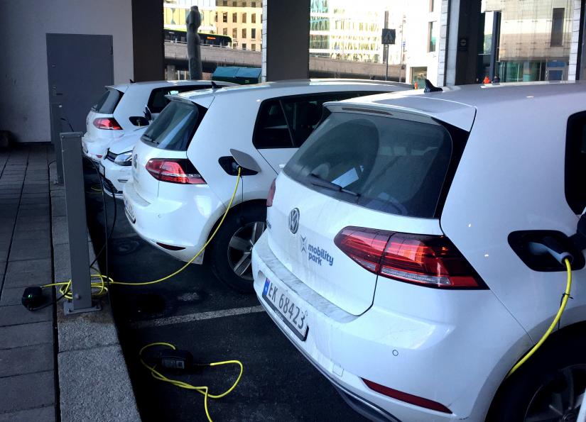 Electric cars are parked in Oslo, Norway January 2, 2019. REUTERS