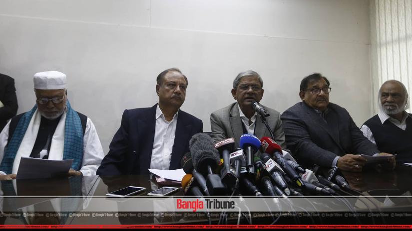 Jatiya Oikya Front leaders speak  to media in Dhaka on Thursday (Jan 3)
