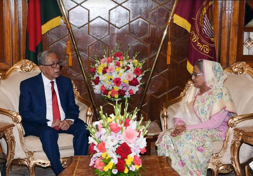 Awami League President Sheikh Hasina meets President Abdul Hamid at Bangabhaban on Thursday (Jan 3) where the President invited her to form the new government after her party`s victory in the 11th Parliamentary Election.