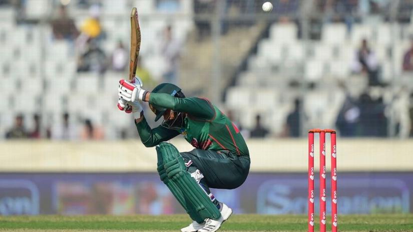 Tamim Iqbal gets under a bouncer