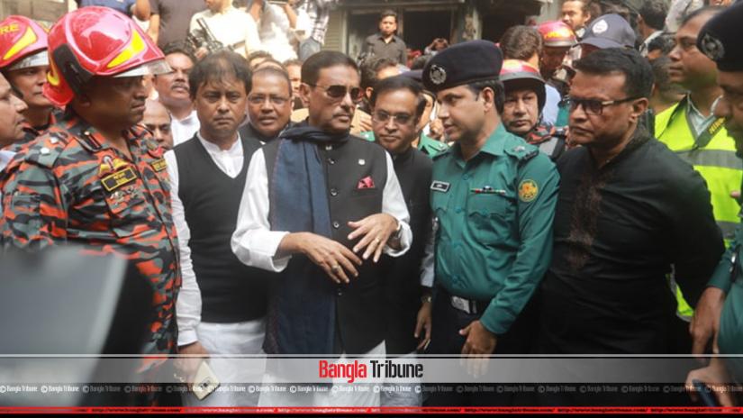 Road Transport and Bridges Minister Obaidul Quader visited the scene after the fige fighter took control over the fire on Thursday (Feb 21) morning. Bangla Tribune/Sazzad Hossain