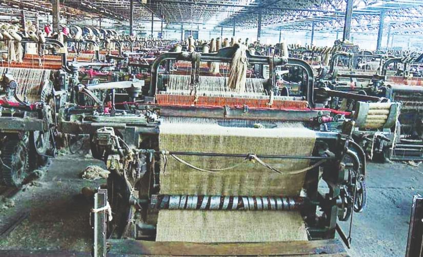 Amid acute fund crisis to purchase raw jute, most of the jute mills in Khulna remain underutilized, causing huge losses to BJMC.