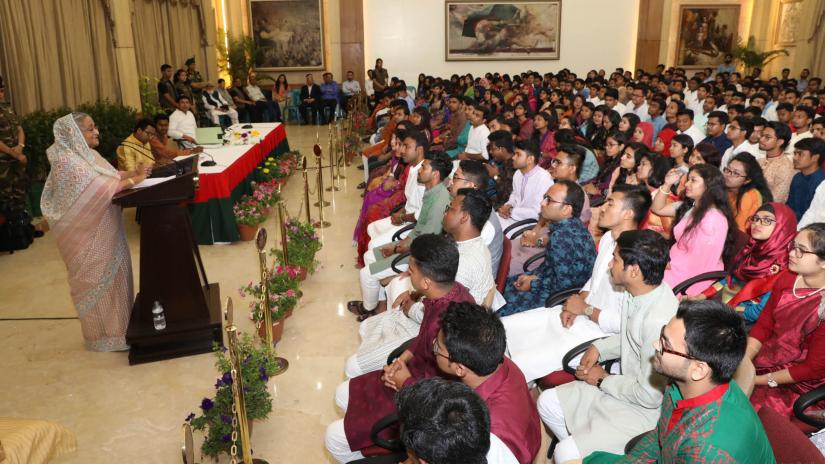 Prime Minister Sheikh Hasina addresses the newly-elected leaders of Dhaka University Central Students Union (DUCSU) and hall union leaders at the Ganabhaban on Saturday (Mar 16). FOCUS BANGLA