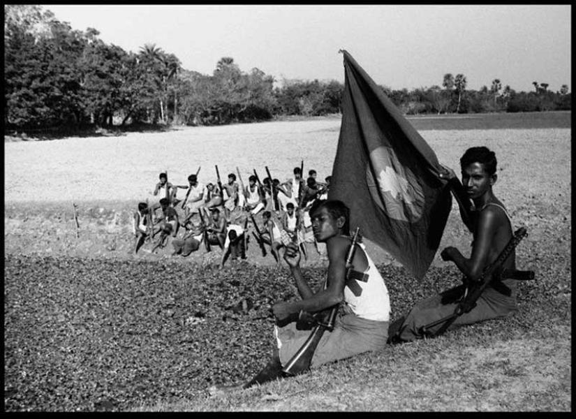 Victorious freedom fighters are celebrating victory of Bangladesh in 1971 | Courtesy: Anwar Hossain Foundation