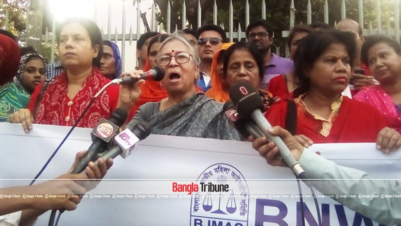 Rights activist Sultana Kamal addressing a demonstration demanding justice for Feni madrasa girl Nusrat Jahan Rafi.