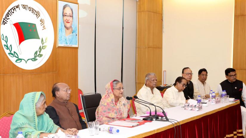 Prime Minister Sheikh Hasina speaks in a joint meeting of the Awami League’s Central Executive Committee and its Advisory Council at the party’s head office at Bangabandhu Avenue at the capital’s on Friday (Apr 19). FOCUS BANGLA