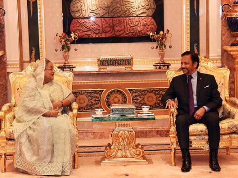Prime Minister Sheikh Hasina meets Brunei Sultan Haji Hassanal Bolkiah at the latter’s residence on Monday (Apr 22). FOCUS BANGLA