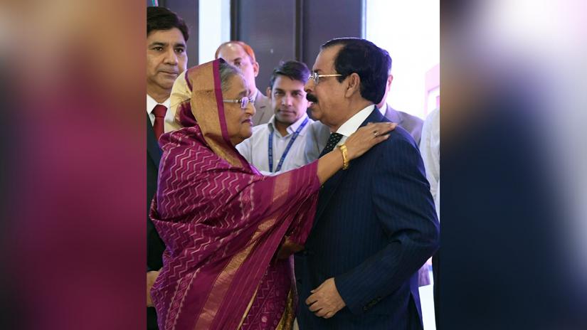 When Prime Minister Sheikh Hasina came back from Brunei on Tuesday (Apr 23), Awami League MP Sheikh Fazlul Karim Selim was also present to welcome her. Photo/PID