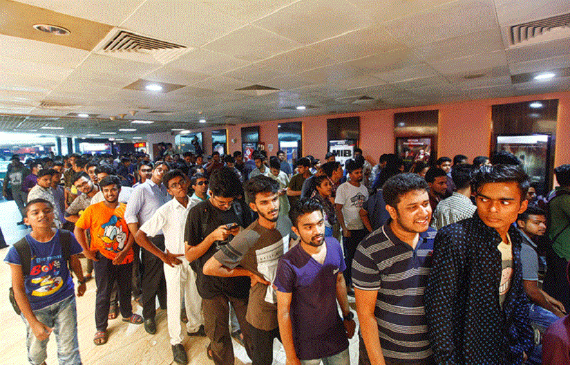 Avengers madness in Dhaka crowd. Photo: Mehedi Hasan