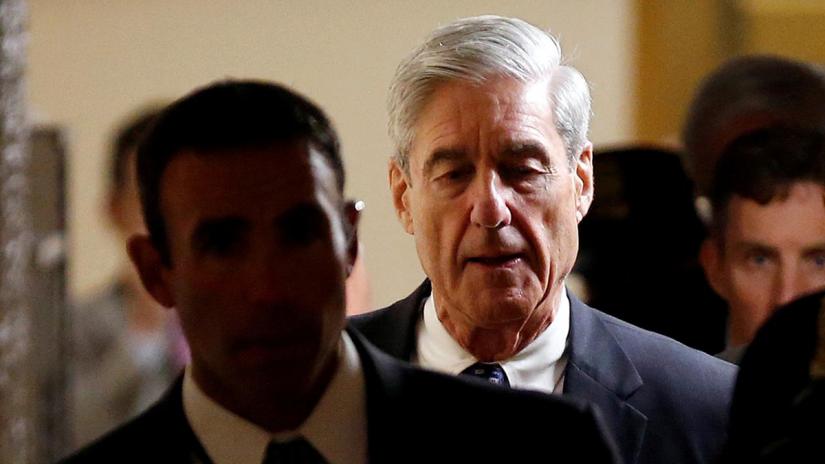 Special Counsel Robert Mueller departs after briefing members of the US Senate on his investigation into potential collusion between Russia and the Trump campaign on Capitol Hill in Washington, US, Jun 21, 2017. REUTERS/File Photo