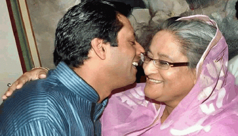Prime Minister Sheikh Hasina with her son Sajeeb Wazed Joy (L). Photo/Collected