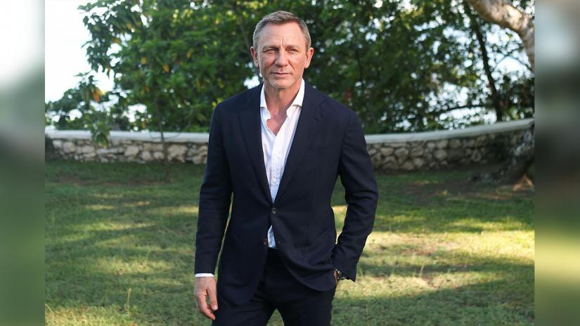 Actor Daniel Craig poses for a picture during a photocall for the British spy franchise`s 25th film set for release next year, titled `Bond 25` in Oracabessa, Jamaica Apr 25, 2019. REUTERS/File Photo