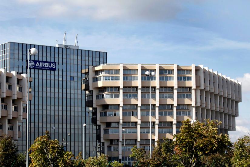 A view shows the Airbus engineering headquarters in Toulouse, southwestern France October 23,2012. REUTERS/File Photo