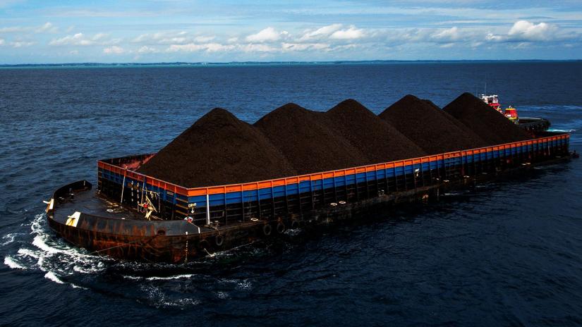 Photo shows a PT Bayan Resources barge ship carrying coal. PHOTO/Bayan.com.sg