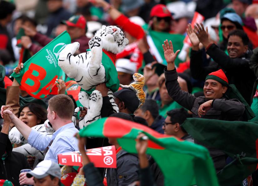 ICC Cricket World Cup - Australia v Bangladesh - Trent Bridge, Nottingham, Britain - June 20, 2019 Bangladesh fans Action Images via Reuters