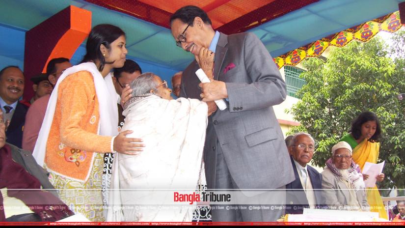 HM Ershad is seen with an elderly relative at a reception ceremony in Dinahata.