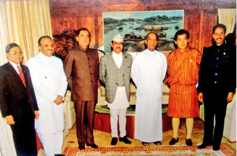 Maumoon Abdul Gayoom of Maldives, Gen Zia-ul Haq of Pakistan, Rajiv Gandhi of India, Birendra Bir Bikram Shah of Nepal, Julius Jayawardene of Sri Lanka, Jigme Singye Wangchuck of Bhutan, and Gen HM Ershad of Bangladesh during first SAARC Summit in Dhaka in December, 1985. TWITTER/@Leopard212