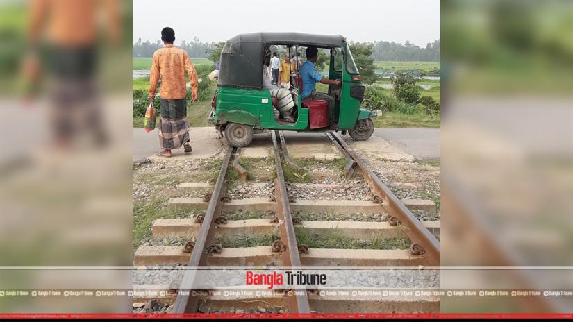 Railway authorities at Sirajganj have adopted measures to prevent accidents on the railway crossing near Salap Railway Station in Ullapara after a wedding party of 11 including the bride and groom were killed in a train and microbus crash.