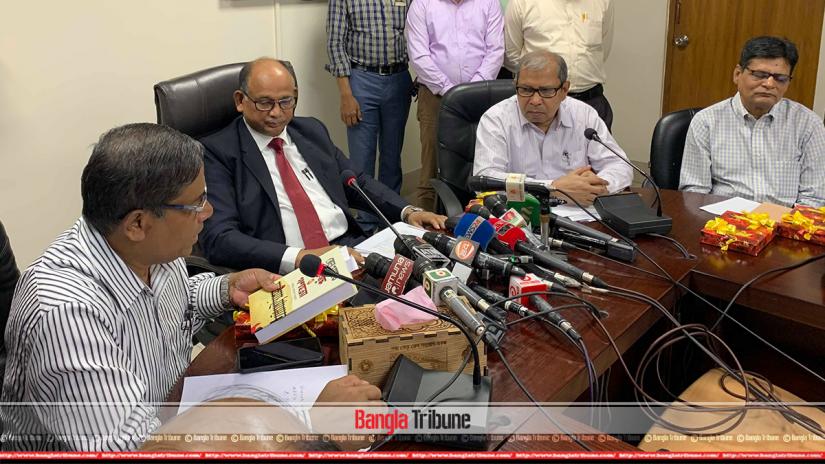 Railway Minister Nurul Islam Sujan briefing the reporters about the sale of advance train tickets for Eid-ul-Azha holidays on Jul 23, 2019.